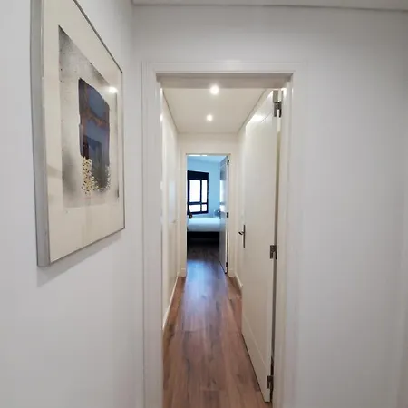 Luxury With Parking And Near Metro * Lisboa